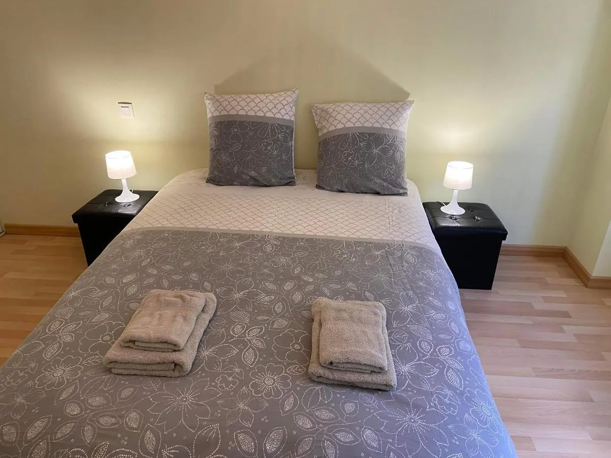 La Maison Bleue Lautrec Сasa de vacaciones